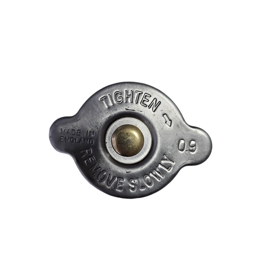 picture of a small radiator cap 0.9 bar